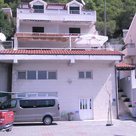 Guesthouse Marija Подстрана Екстер'єр фото